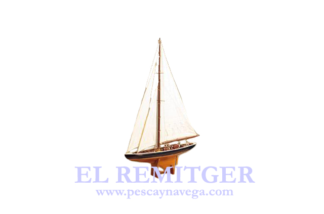 VELERO DE MADERA J-K4